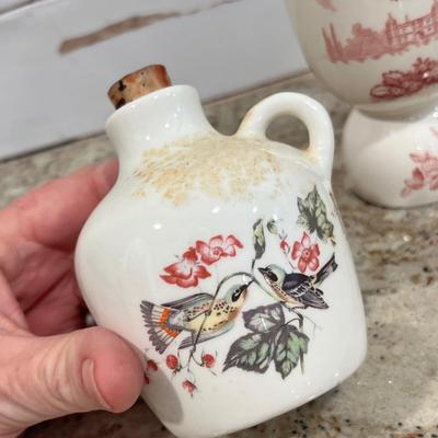 Lot 45 Vintage egg cups & jug