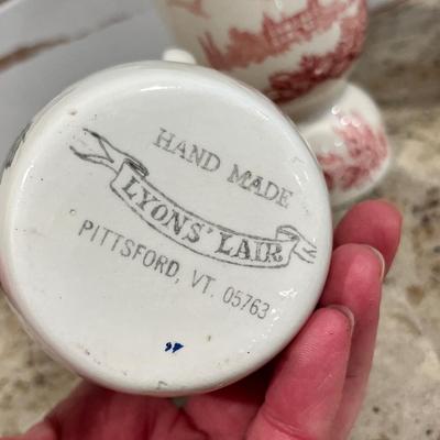 Lot 45 Vintage egg cups & jug