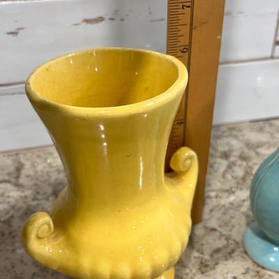 Lot 46 Vintage vases