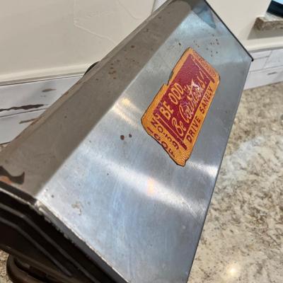 Lot 61 Vintage desk lamp w/ pen tray