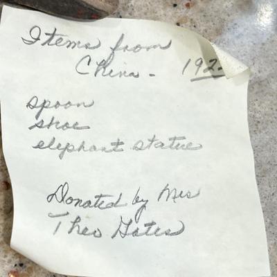 Lot 64 China souvenirs