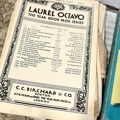 Lot 72 Childrens song books & sheet music