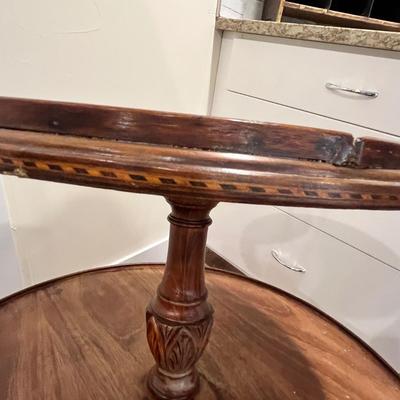 Lot 79 Duncan Phyfe 2 Tier table