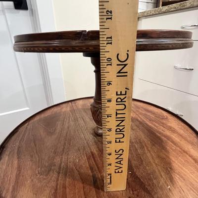 Lot 79 Duncan Phyfe 2 Tier table