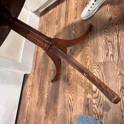 Lot 79 Duncan Phyfe 2 Tier table