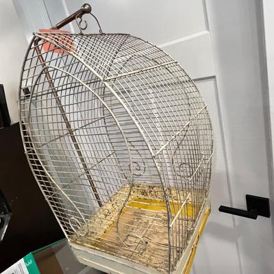 Lot 81 Bird Cage & stand