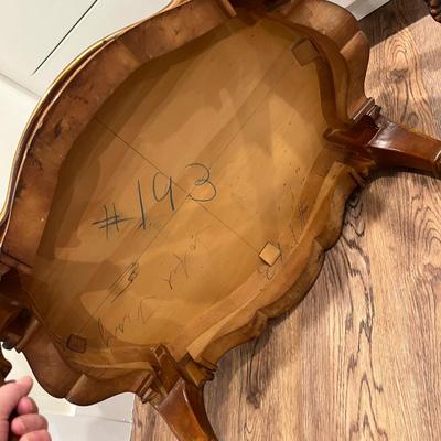 Lot 82 Tea serving table