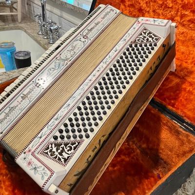 Lot 83 Great fancy MOP Italian accordion