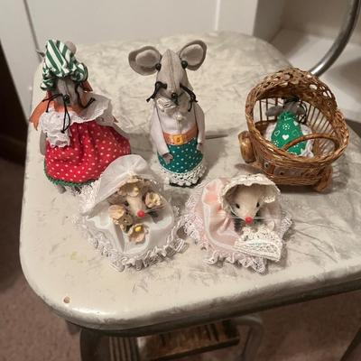 Miniature mouse set