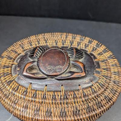 Vintage Woven Basket Rattan Carved Wood Crab