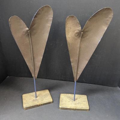 Metal Heart Table Decor