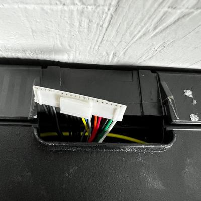 668 AS IS Samsung 50inch UHD 4k Smart TV Flatscreen TV