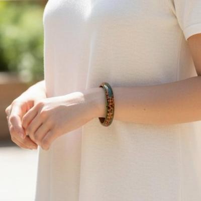 Sale Photo Thumbnail #11: Vintage Hand Painted Wooden Leopard Bangle Bracelet  3" Diameter