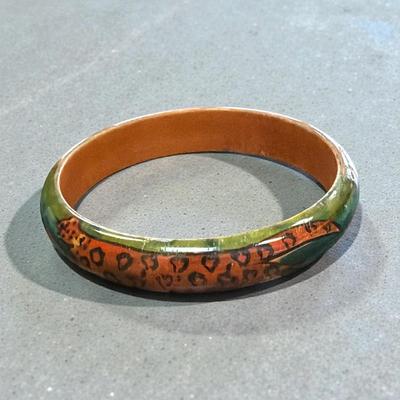 Sale Photo Thumbnail #12: Vintage Hand Painted Wooden Leopard Bangle Bracelet  3" Diameter