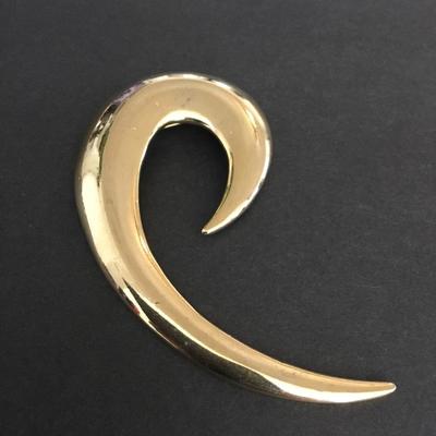 Large goldtone, brooch, vintage