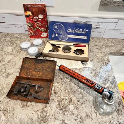 Lot 107 Vintage assortment