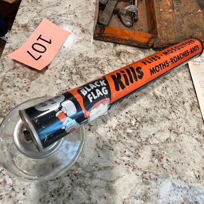 Lot 107 Vintage assortment