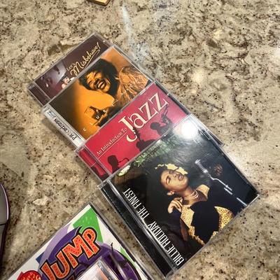 Lot 109 Boom box w/ CDs