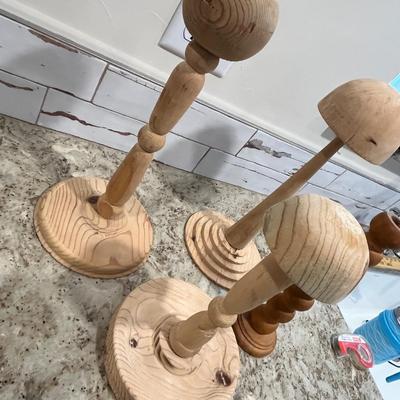 Lot 111 Rustic hat displays