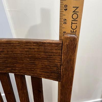 Lot 117 Oak high chair