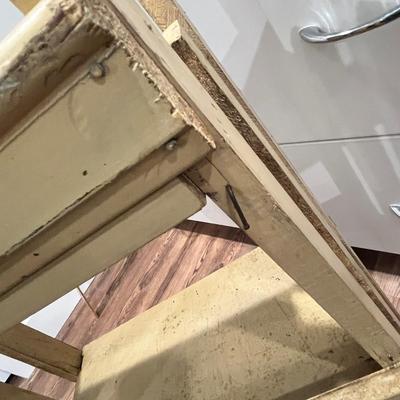 Lot 118 Painted rustic shelf