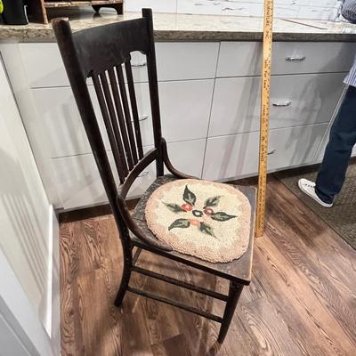 Lot 121 Antique chair