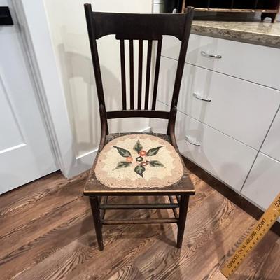 Lot 121 Antique chair