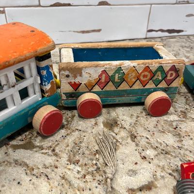 Lot 125 Vintage toy lot