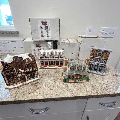 Lot 127 Lefton Colonial Village Buildings