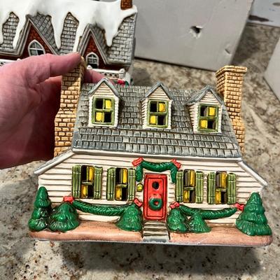 Lot 127 Lefton Colonial Village Buildings