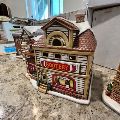 Lot 129 Lefton Colonial Village Houses