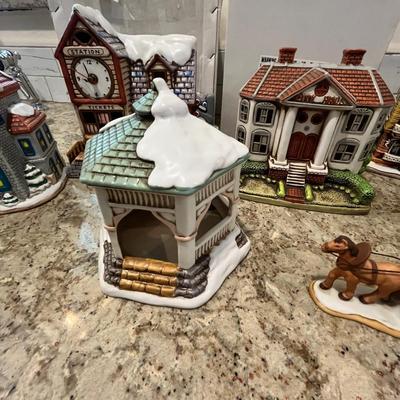 Lot 131 Lefton Colonial Village Houses & other