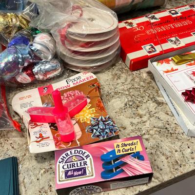 Lot 132 Wow! Lot of vintage ribbons