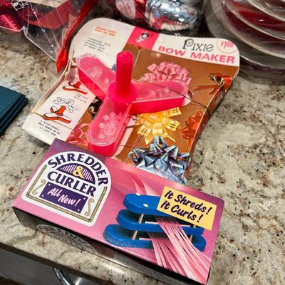 Lot 132 Wow! Lot of vintage ribbons