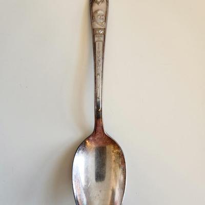 Sale Photo Thumbnail #278: This lot is for a 1948 Birth of Israel Commemorative Spoon.  This spoon is the size of a regular teaspoon and is silverplate. A nice commemorate item.