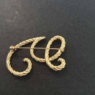 Sale Photo Thumbnail #176: Vintage design brooch please see attached photos