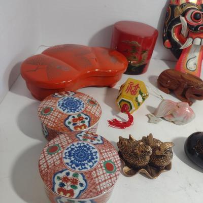 Assortment of Asian Home Decor (Decor #1)