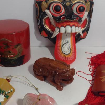 Assortment of Asian Home Decor (Decor #1)