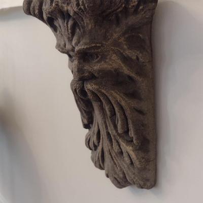 'Green Man' Sand Mortar Casting Shelf Bracket/Wall Decor