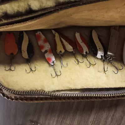 LEATHER LURE BOOK FULL OF FISHING LURES