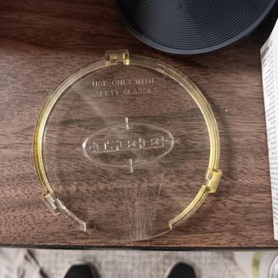 LEE AUTO-PRIME AND LARGE PISTOL PRIMERS