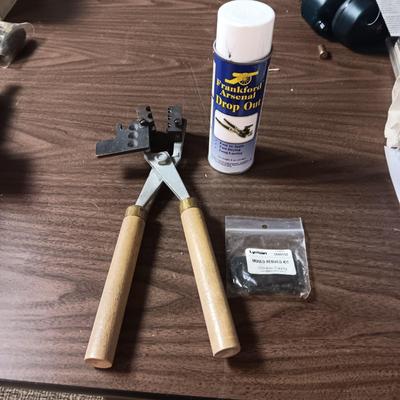 BULLET MOLD, MOULD REBUILD KIT AND DROP OUT SPRAY