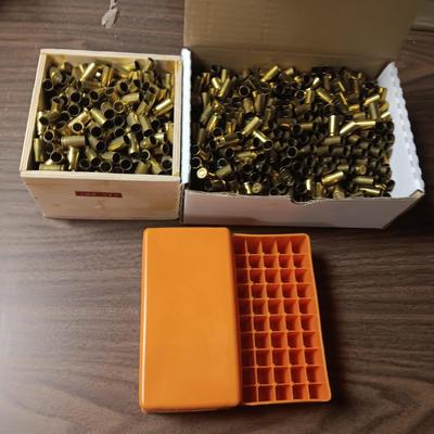 LYMAN PISTOL MOULD AND 9MM BRASS