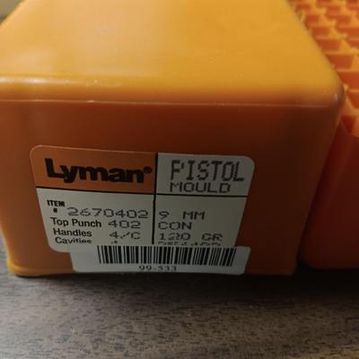 LYMAN PISTOL MOULD AND 9MM BRASS