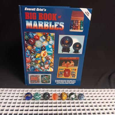 COFFEE TABLE MARBLE BOOK AND 7 BOULDERS