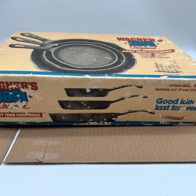 NOS Vintage Wagner’s 1891 Original Cast Iron Skillet Set – 3-Piece – In Original Box