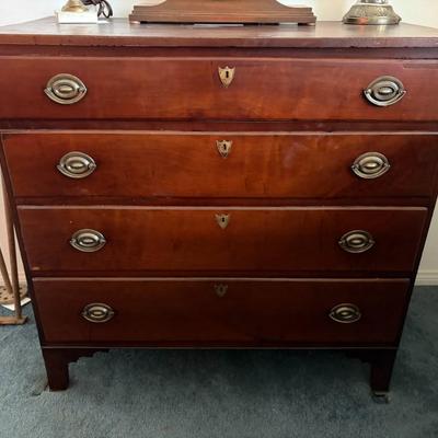 4 drawer chest