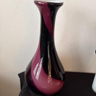 Hand blown art glass vase