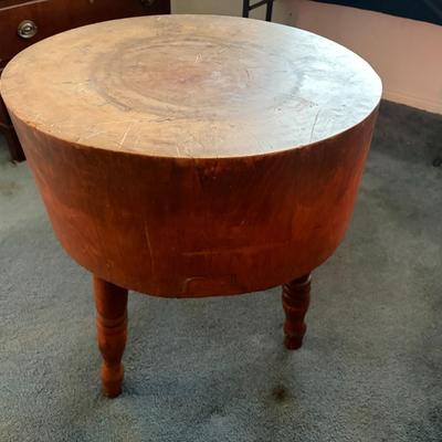 Antique round stump butcher block table