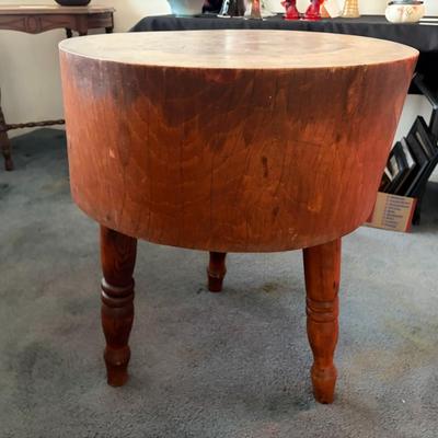 Antique round stump butcher block table